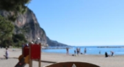 menu snack PAN BAGNAT BAIA BELLA PLAGE BEAULIEU-SUR-MER PLAGE DE LA PETIT AFRIQUE  SALADE POULET.JPG